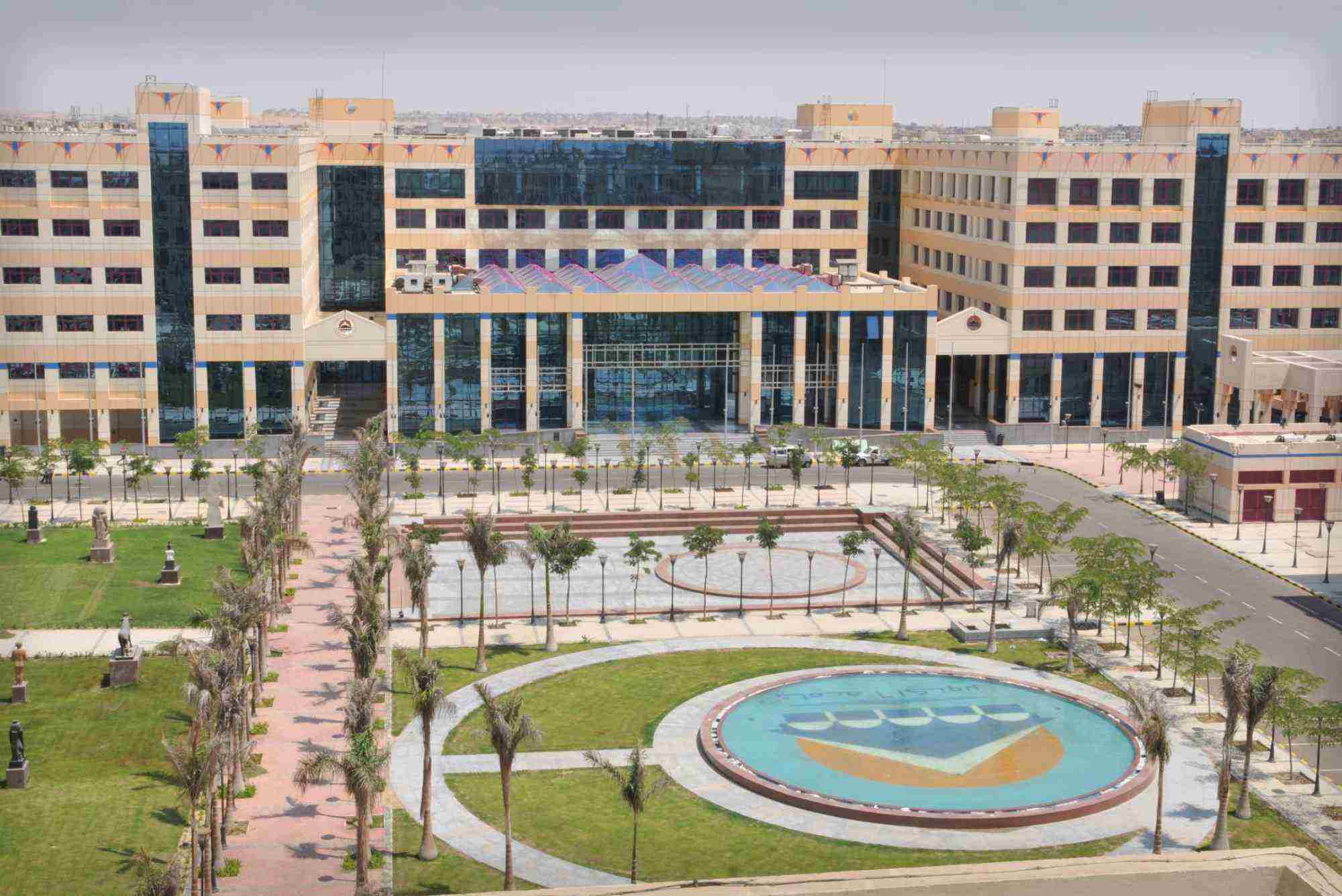 المعهد العالي للسياحة والفنادق ب 6 أكتوبر